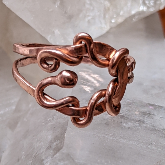 Art Nouveau Copper Ring Nature Inspired Jewelry - Picture 5 of 10